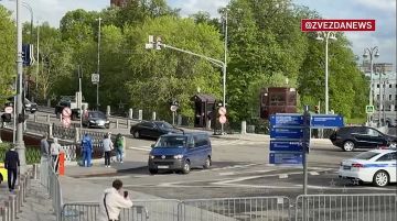 На переговорах Владимира Путина и Стива Уиткоффа речь шла о возможности возобновления прямых переговоров между представителями Украины и России, сообщил помощник Президента РФ по внешнеполитическим вопросам Юрий Ушаков