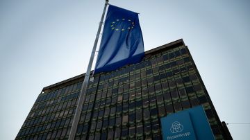 Reuters: ЕС и Украина хотят использовать российские активы для компенсаций