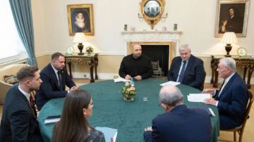 Европа опоздала к столу переговоров, но не отказалась от крестового похода на Россию