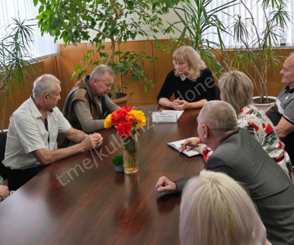 Алексей Кулемзин: Сегодня в Управе Ворошиловского района состоялась встреча с активом общественной организации «Союз Чернобыль»
