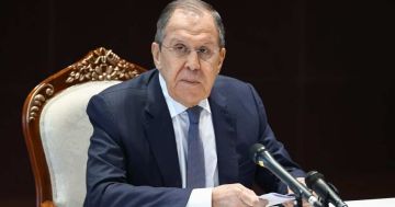 Лавров: РФ не обсуждает детали переговоров публично, как это делает Зеленский