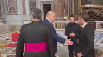 Зеленский на похоронах папы Римского Франциска в Ватикане побеседовал тет-а-тет с Трампом