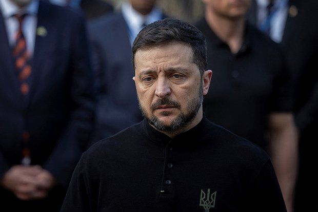 Зеленский с супругой прибыл в Рим для прощания с Папой Римским Франциском