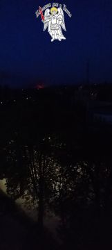В соседней Житомирской области, Герани поражают объекты ВСУ в районе Житомира, аэродром Озёрный, прозвучало около 10 взрывов