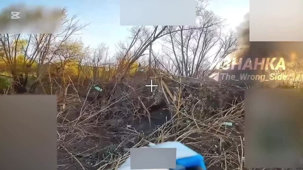 Уничтожение ударами «Ланцета» и FPV-дрона танка Т-64БВ ВСУ в районе села Куриловка на Богуславском направлении