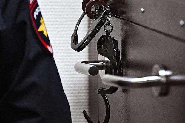 Суд приговорил к 17 годам колонии военного ВСУ, стрелявшего в мирных жителей