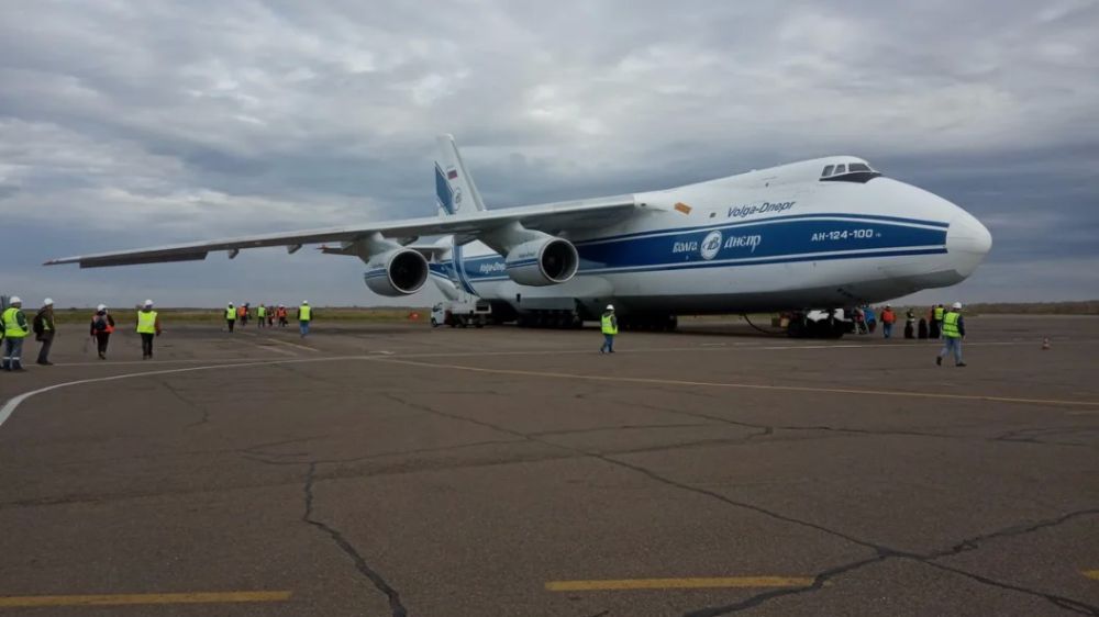 Канада и Германия задумали "угнать" русские "Русланы" на Украину