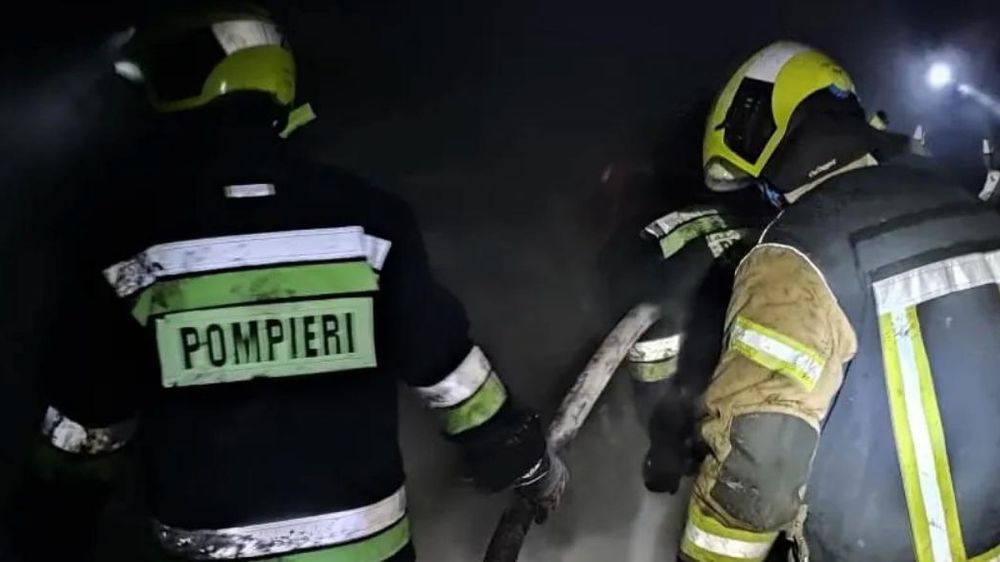 В своем доме отравилась угарным газом пенсионерка, а тело мужчины обнаружили в гараже больницы: В Молдове за сутки в пожарах погибли два человека