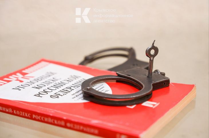 Крымчанин за 5 тысяч рублей «сливал» данные о местах работы ПВО