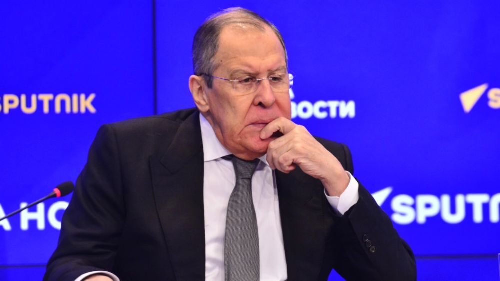 Решение о МН-17 во время визита премьера Малайзии: "Не случайность". Лавров указал на подлость Запада