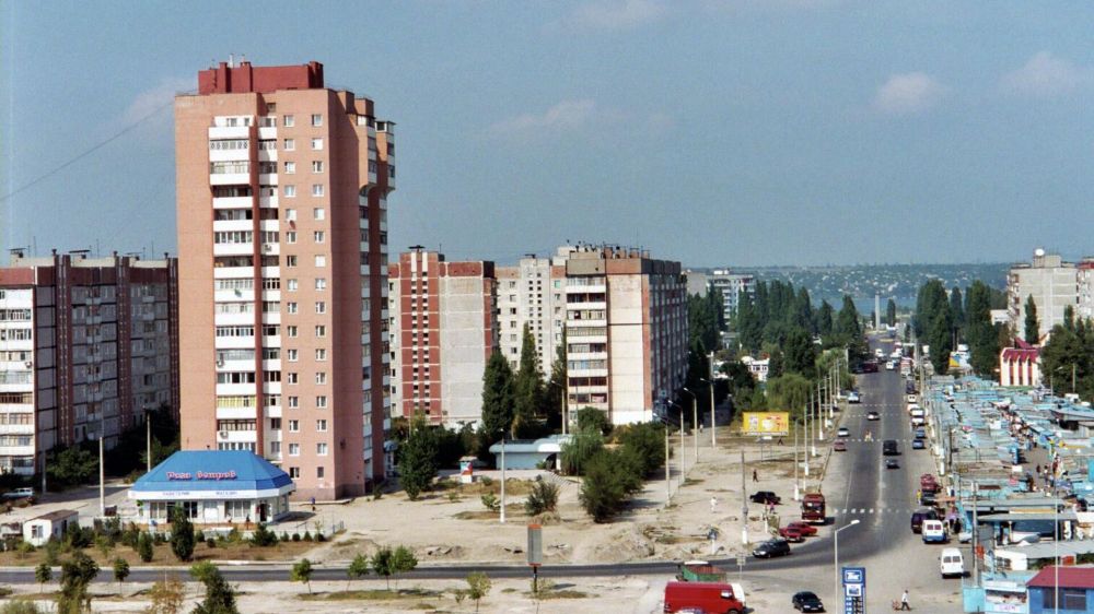 Подготовка к вывозу ресурсов и "деруссификация" освободителей города. Что происходит в Николаеве