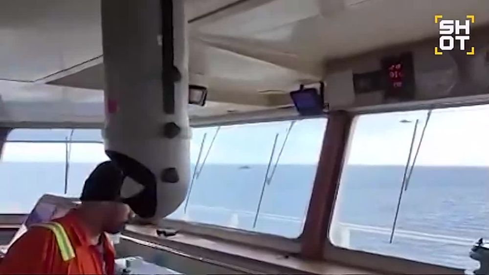 Атакованный эстонскими военными корабль JAGUAR с российским экипажем прибыл в Приморск