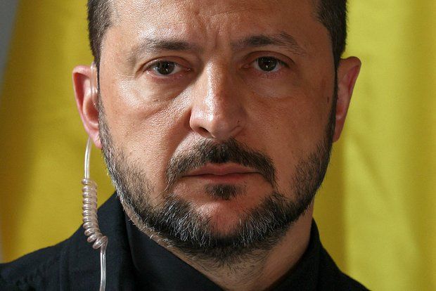 Картаполов: Президент Украины Зеленский паникует перед переговорами с Россией