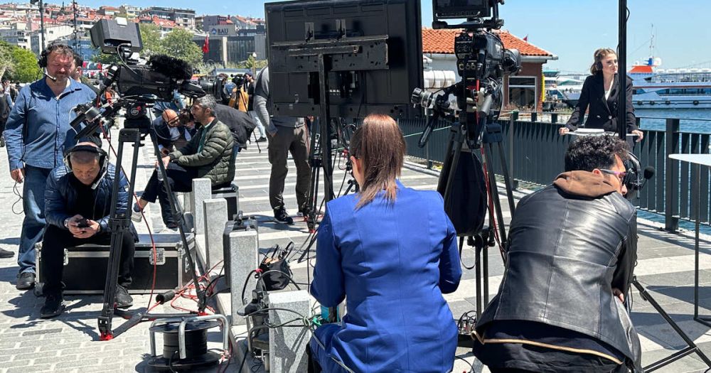 День ожидания: переговоры Украины и России в Стамбуле так и не стартовали