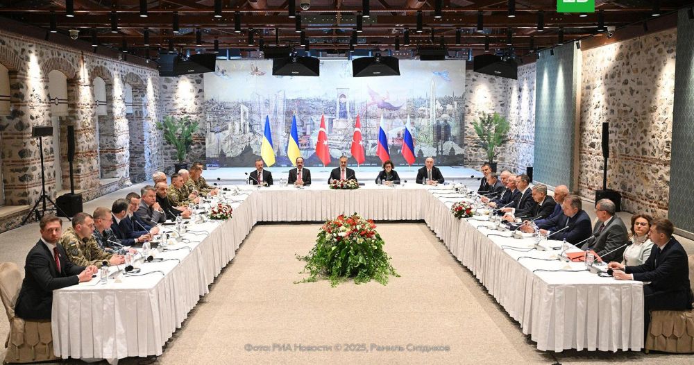 СМИ сообщили о завершении переговоров РФ и Украины