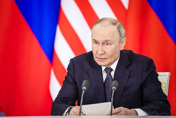 Депутат Микиша заявил, что Путину не следовало прилетать в Стамбул