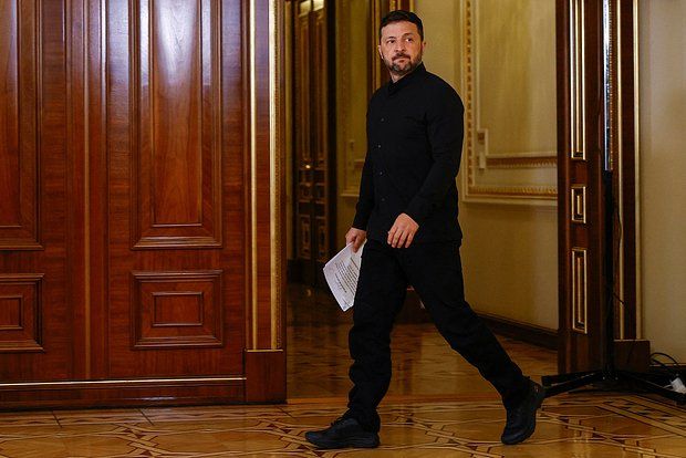 Reuters: Киев на переговорах в Стамбуле попросит о встрече Путина с Зеленским