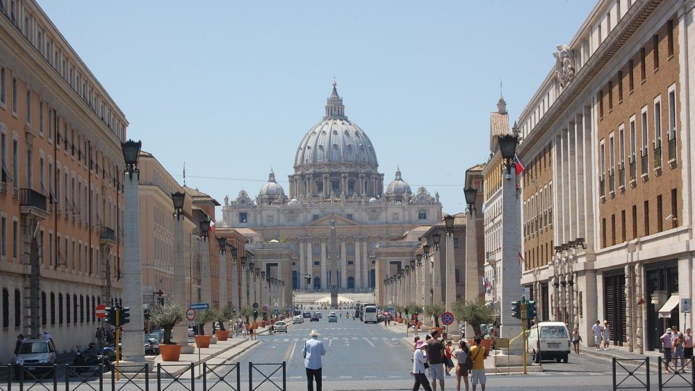 Папа Лев предлагает Ватикан для переговоров о мире на Украине