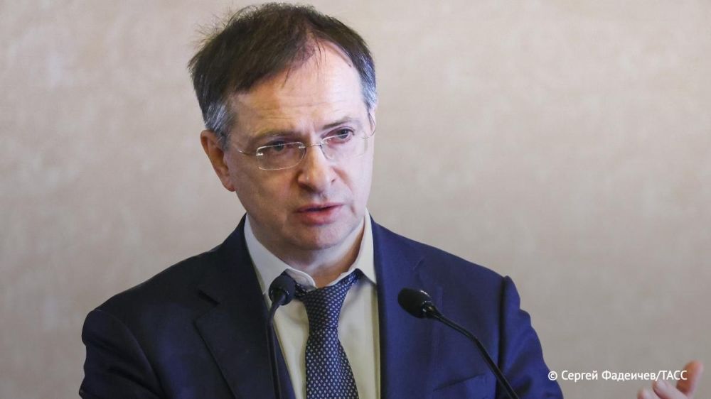 Мединский рассказал, что на переговорах было важно напомнить Украине о договоренностях в Гомеле в конце февраля 2022 года