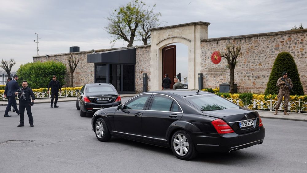 Переговоры РФ и Украины в Стамбуле проходят без журналистов