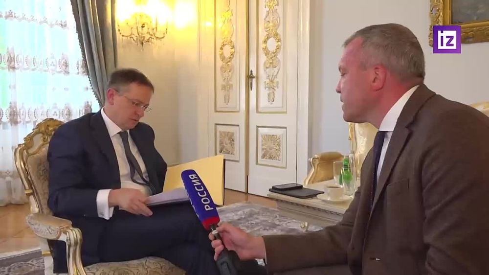 Российская делегация во время переговоров с Украиной напомнила ее представителям о договоренностях, которые были достигнуты в Гомеле в конце февраля 2022 года, заявил глава делегации РФ Владимир Мединский