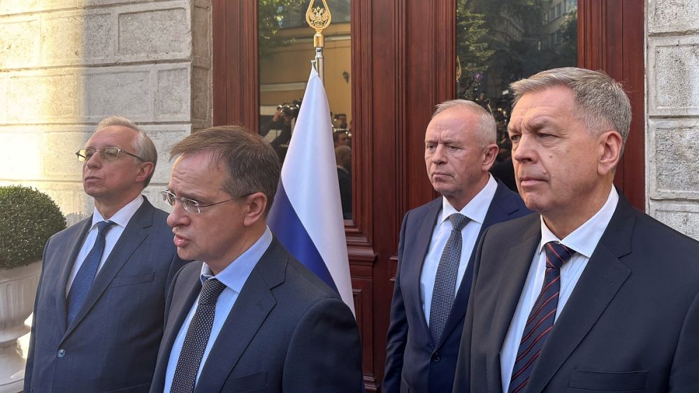 «Интерфакс»: Россия выступила против участия США в переговорах с Украиной