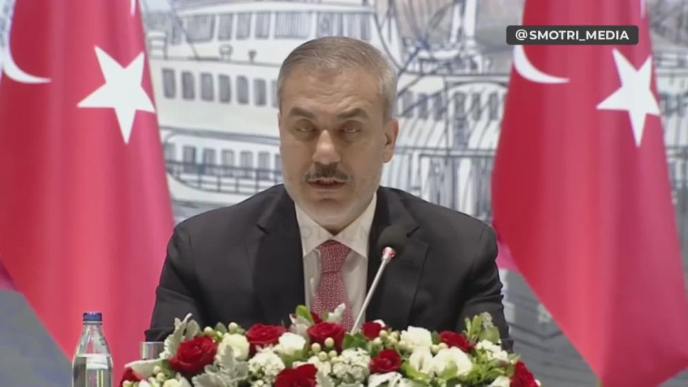 Первые кадры со встречи делегаций России, Турции и Украины в Стамбуле