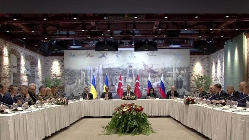 Армен Гаспарян: Сегодняшний выпуск "Бывшие" на радио Обсуждаем с камрадом события на Украине, в Молдове, Армении, Латвии