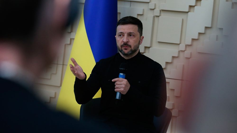 На манеже все те же: как Киев пытался сорвать переговоры с Россией