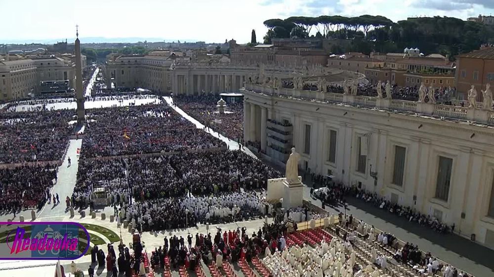 В Ватикане проходит церемония интронизации Папы Римского — Лев XIV официально вступает в должность