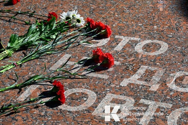 Десятилетиями Украина подталкивала крымчан к межнациональному конфликту, - Константинов