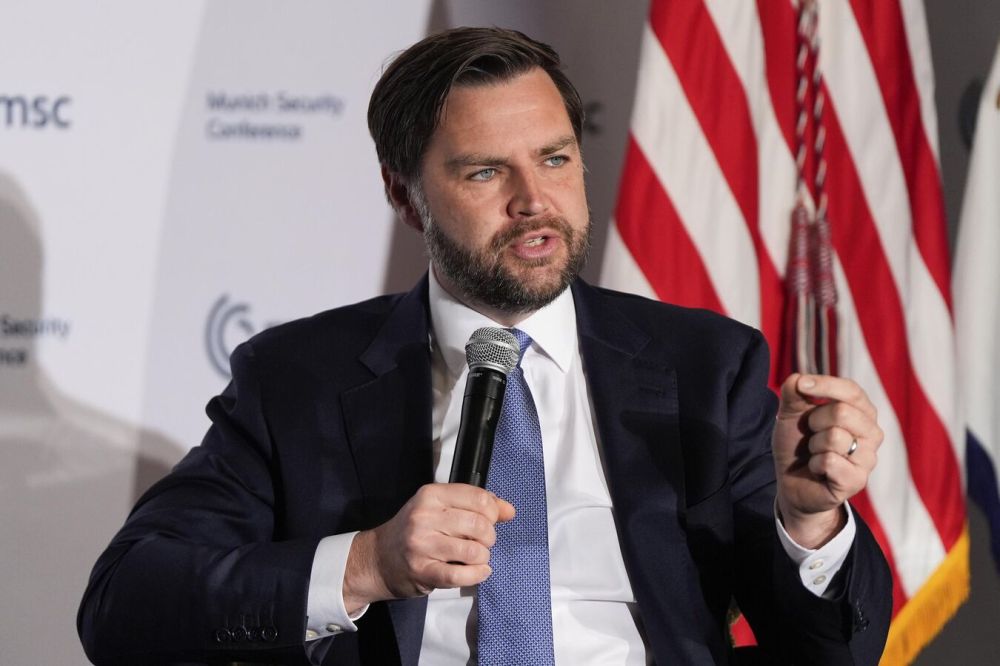 Вэнс высказался об урегулировании конфликта на Украине