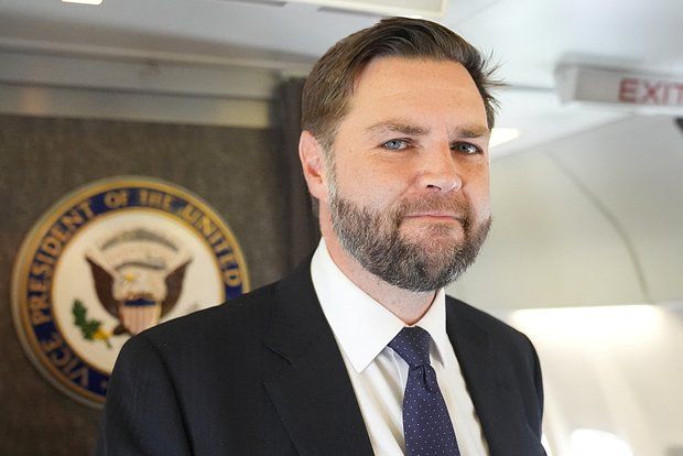 Вэнс: Трамп поговорит с Путиным 19 мая из-за тупика в украинском мирном процессе