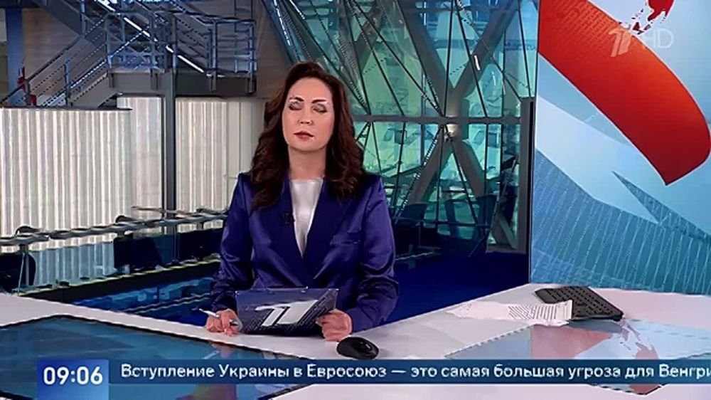 Вступление Украины в Евросоюз — это самая большая угроза для Венгрии, заявил премьер-министр этой страны Виктор Орбан, выступая в Будапеште на совещании правящей партии