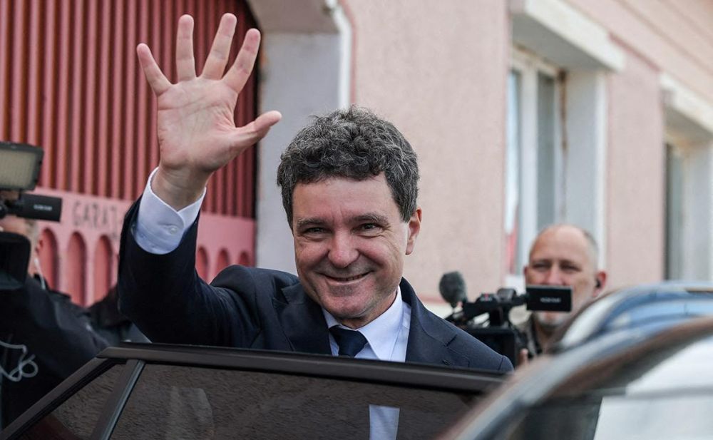 Победу русофоба в Румынии продавил Брюссель