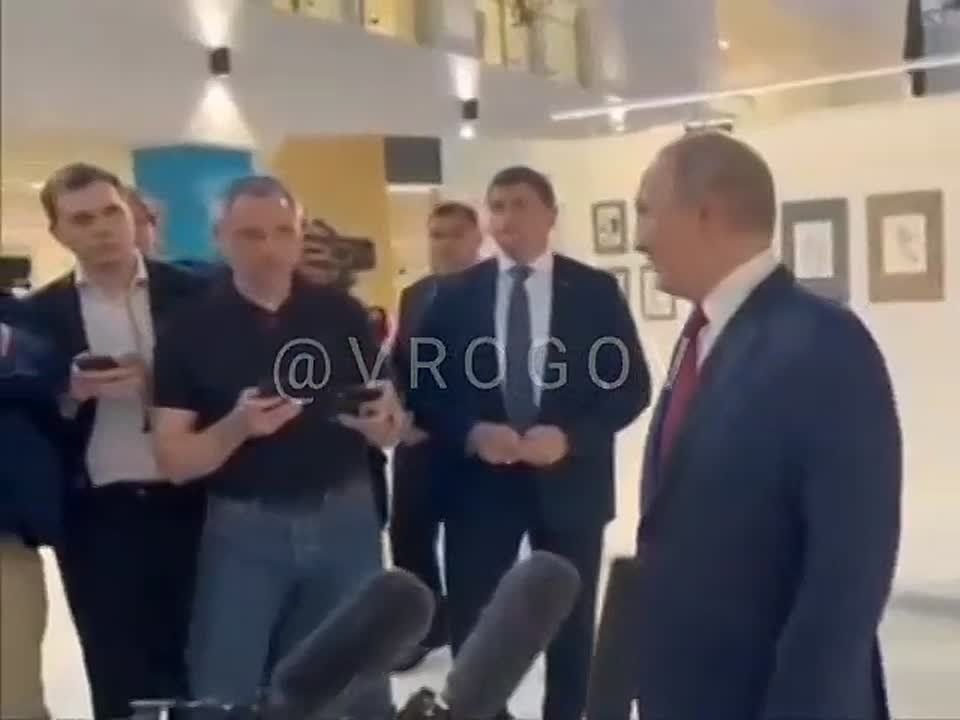 Владимир Рогов: О чём поговорили Путин и Трамп?