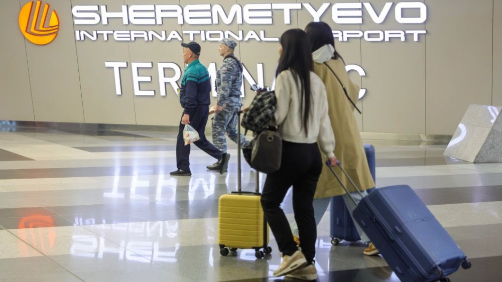 Отряд "Переобувшиеся". Звёздные релоканты засобирались обратно