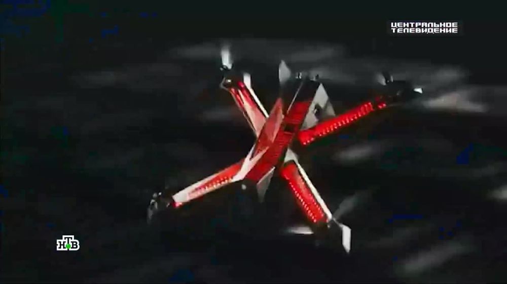 На фронте с каждым днем становится все больше беспилотников, и Киев уже вербует в ряды ВСУ участников американских соревнований по дрон-рейсингу