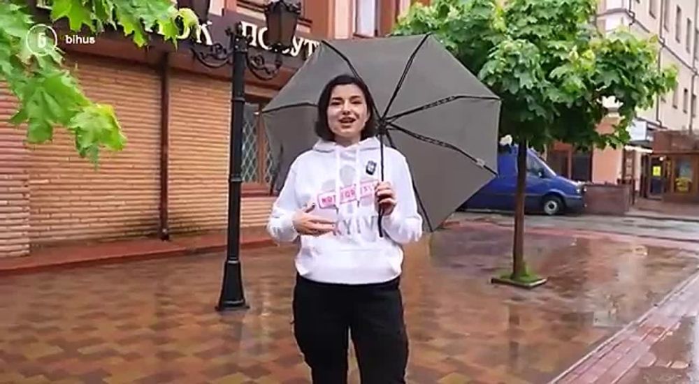 Наркоман Дениска Бигус, перестав получать бабки от USAID и Офиса Президента, лег под Кличко и потому наехал на такого же наркомана Зелебобуса по теме коррупции