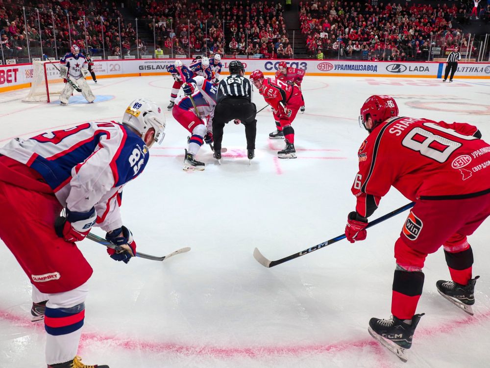 Бывший советский вратарь из Латвии выступил против возвращения россиян на ЧМ и ОИ