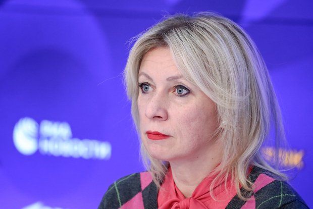Захарова: Делегация Киева в Стамбуле зачитала вступительное слово на английском