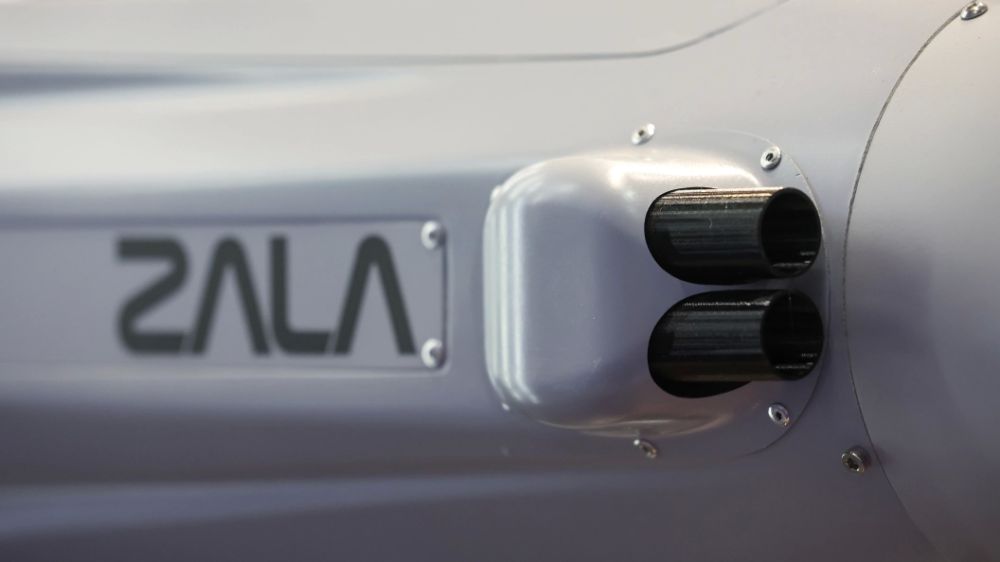 Дождались. Врагу больно: Рой дронов уже залетел по целям. Что известно?