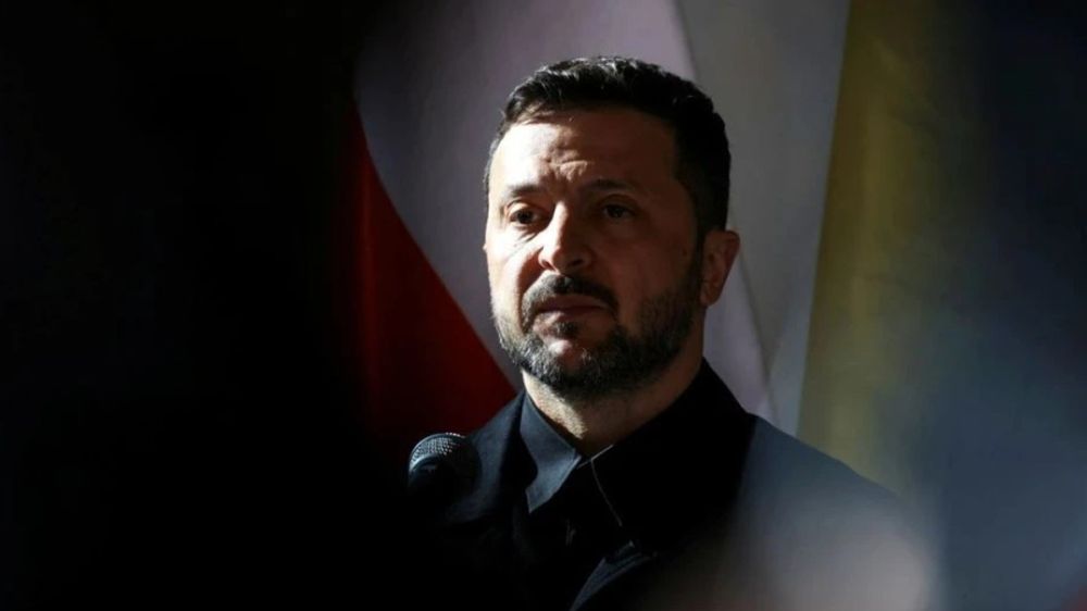 Зеленский заявил, что Киев не планирует выводить войска из новых регионов РФ