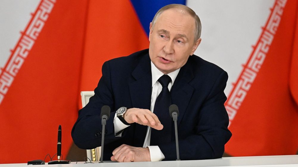 Путин и Трамп договорились о создании Киевом и Москвой меморандума по мирной сделке: подробнее о документе