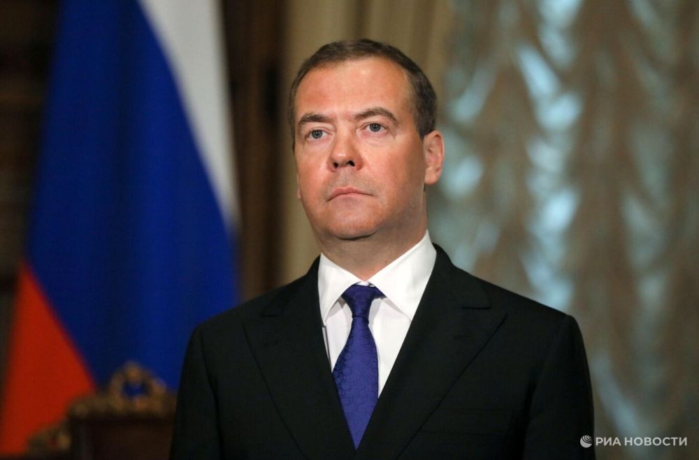 Россия взяла на себя ответственность за соотечественников, заявил Медведев