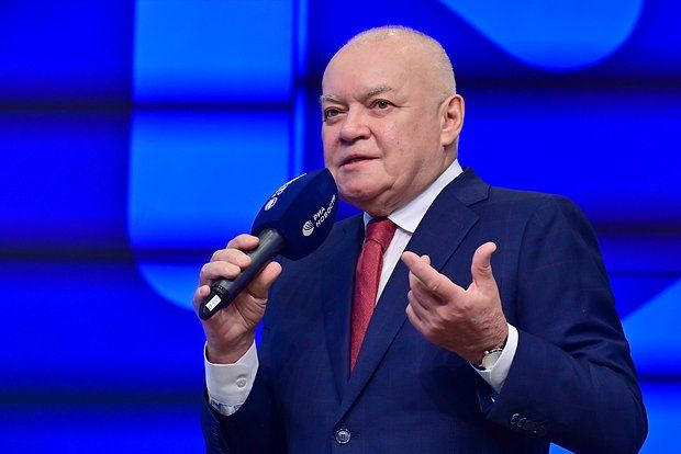 СБУ заочно предъявила журналисту Дмитрию Киселеву обвинения по четырем статьям