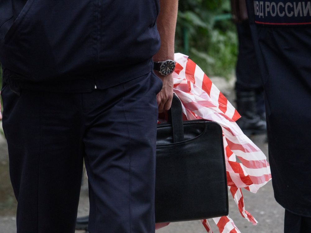 Полиция Испании разыскивает нескольких причастных к убийству Портнова