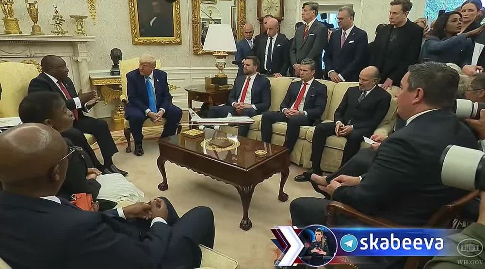 ‘Что черт возьми Зеленский делал в Южной Африке?’ – Трамп снова унижает Зе в Овальном кабинете