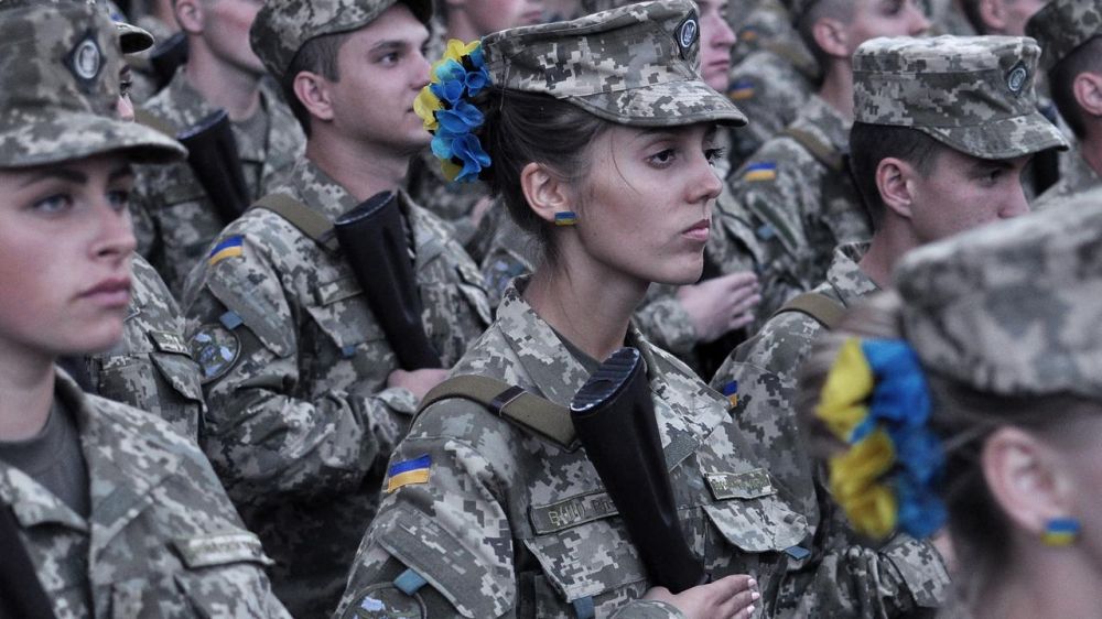 СМИ: На Банковой снова обсуждают тему ужесточения мобилизации и призыва женщин