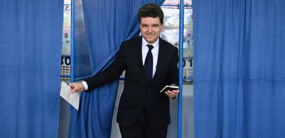 Новый президент Румынии заявил о «неуместности» отправки войск на Украину